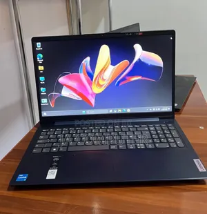 New Laptop Lenovo Ideapad 3 8GB Intel Core I3 SSD 256GB