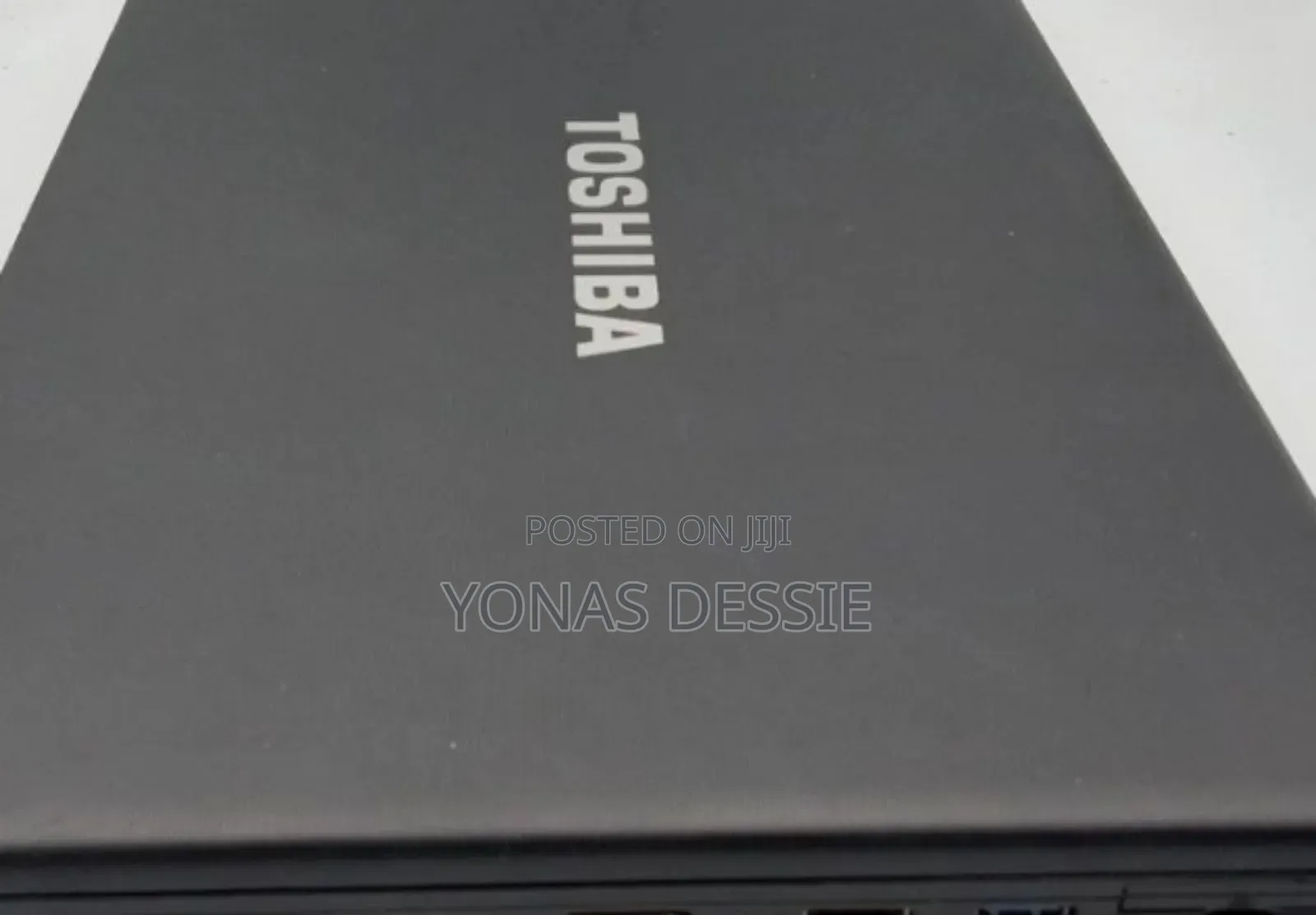 Laptop Toshiba Tecra R950 4GB Intel Core I3 HDD 320GB