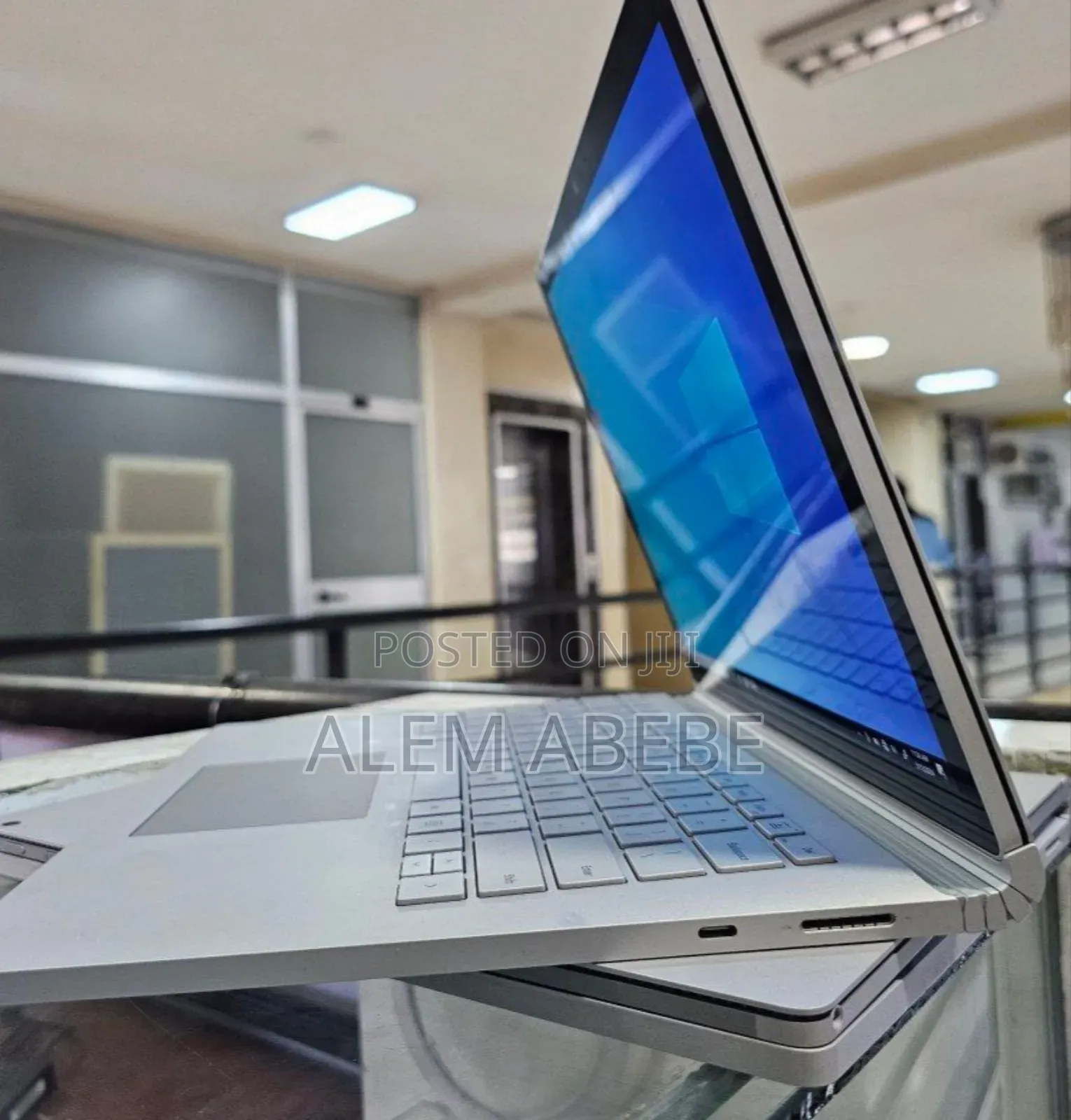 New Laptop Microsoft Surface Book 3 16GB Intel Core I7 SSD 512GB