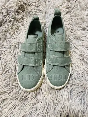 Kids Shoe Unisex Size 31
