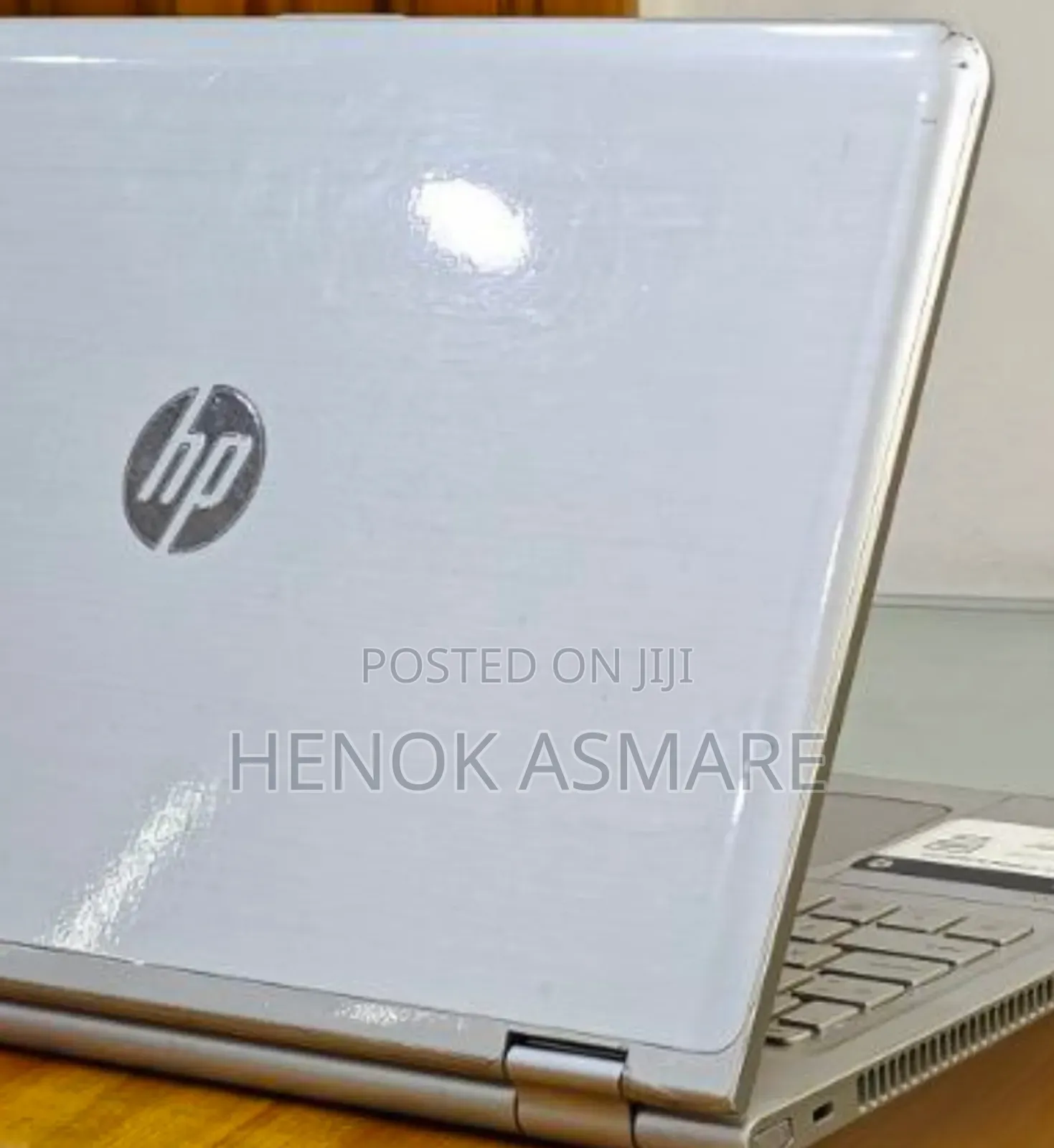 New Laptop HP Envy X360 8GB Intel Core I7 SSD 1T