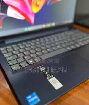 New Laptop Lenovo Ideapad 3 8GB Intel Core I3 SSD 256GB