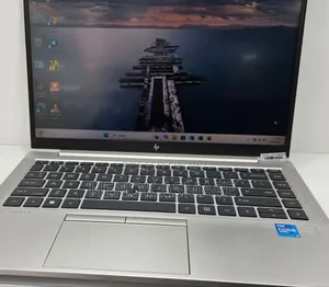 New Laptop HP EliteBook 840 G8 16GB Intel Core I5 SSD 512GB