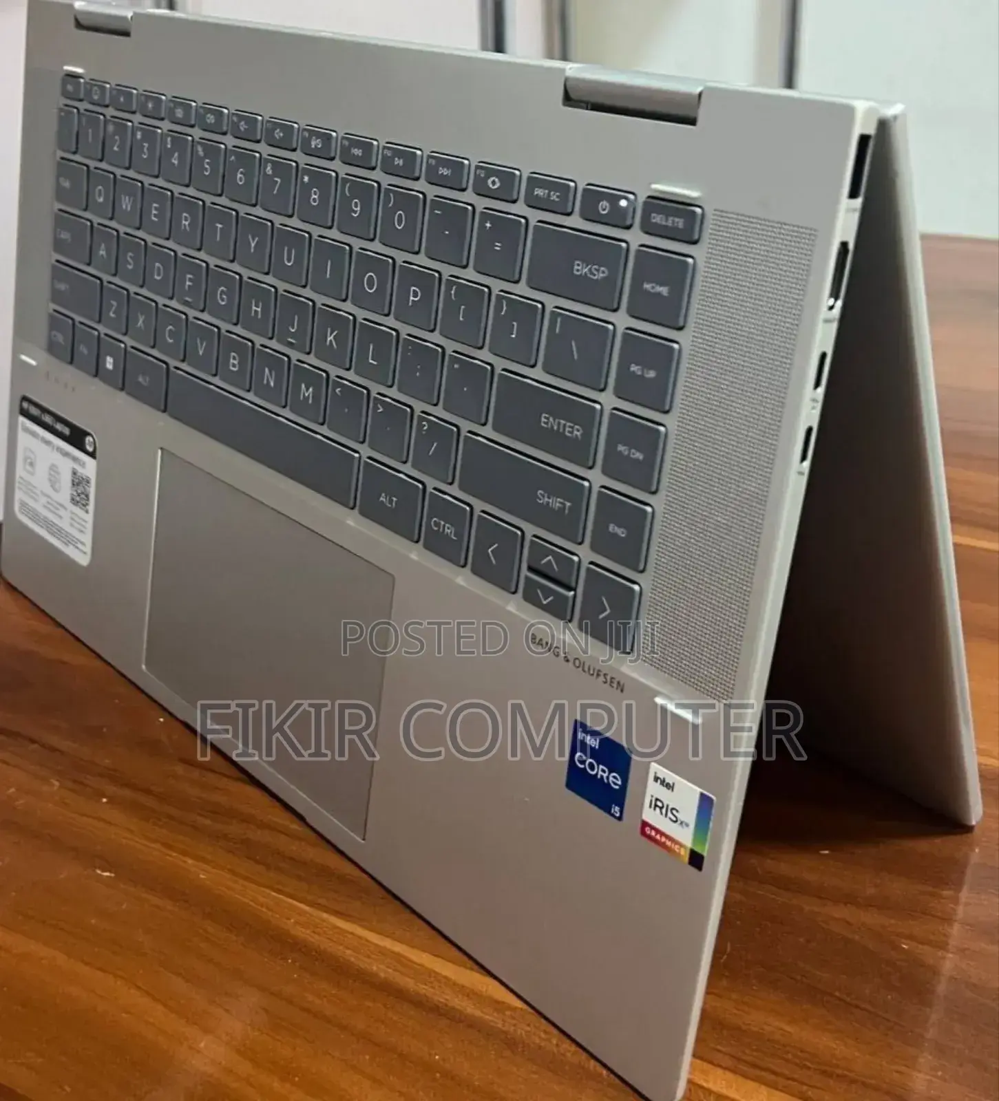 New Laptop HP Envy X360 8GB Intel Core I7 SSD 512GB