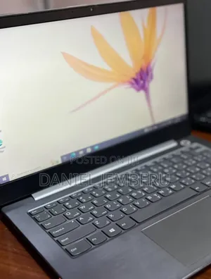 New Laptop Lenovo ThinkPad 10 8GB Intel Core I5 SSD 256GB