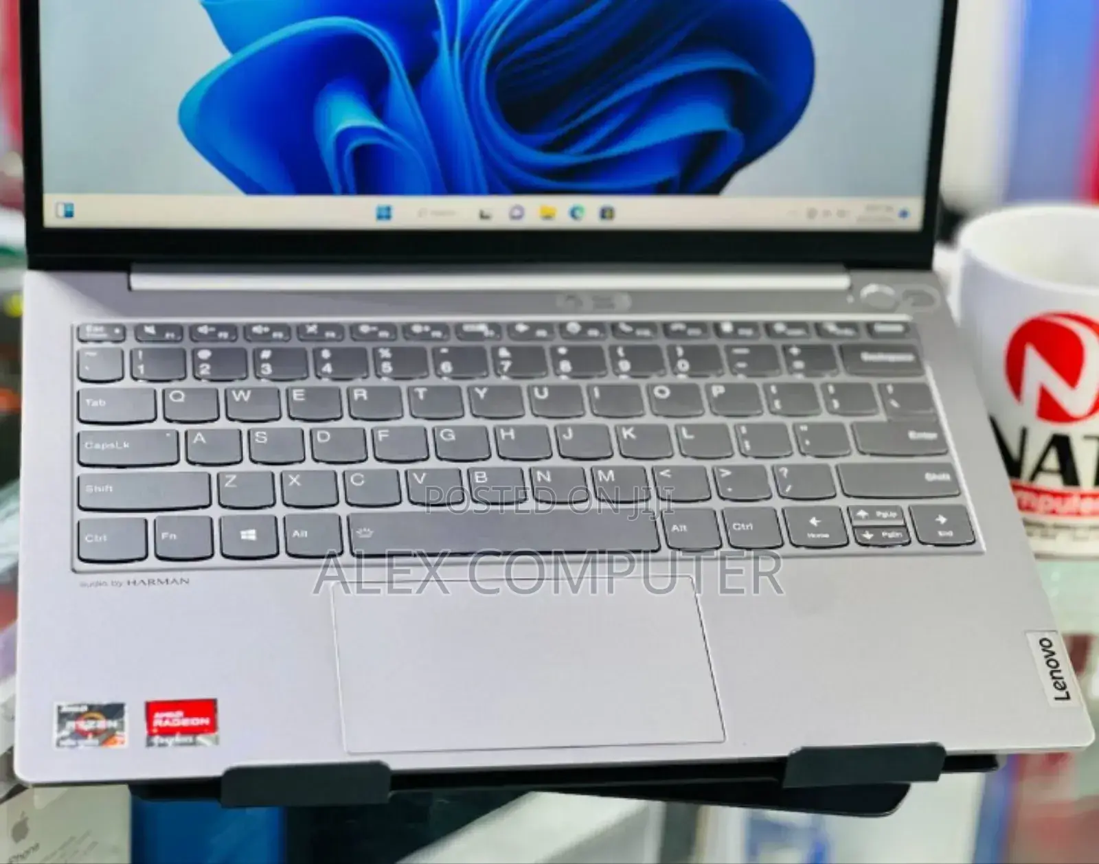 New Laptop Lenovo ThinkBook 13 16GB AMD Ryzen 7 SSD 512GB