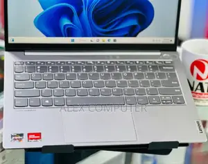 New Laptop Lenovo ThinkBook 13 16GB AMD Ryzen 7 SSD 512GB