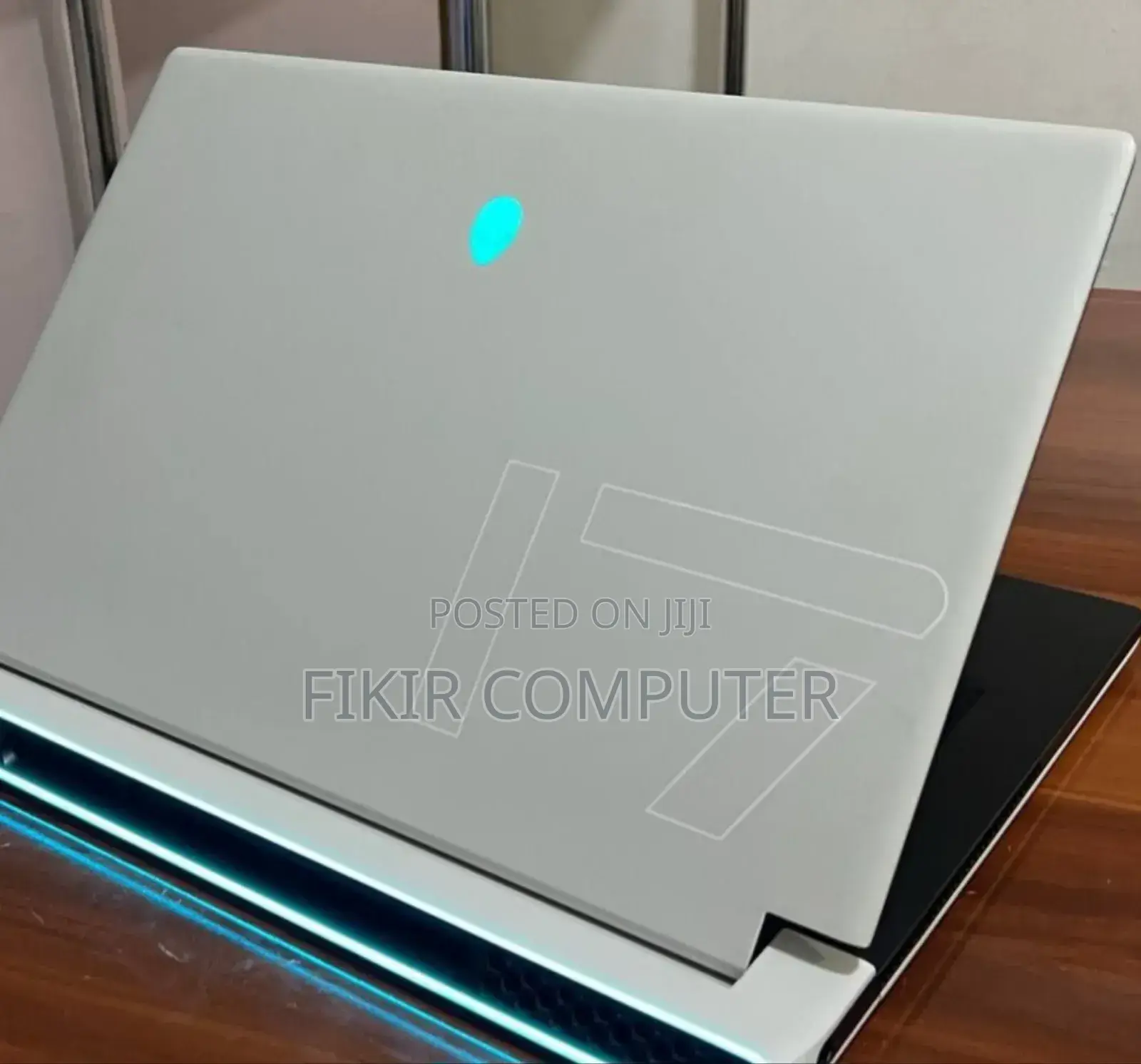 New Laptop Alienware M17x R2 16GB Intel Core I5 SSD 512GB