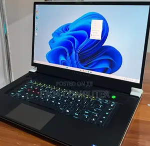 New Laptop Alienware M17x R2 16GB Intel Core I5 SSD 512GB