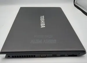 New Laptop Toshiba Tecra R950 4GB Intel Core i5 SSD 320GB