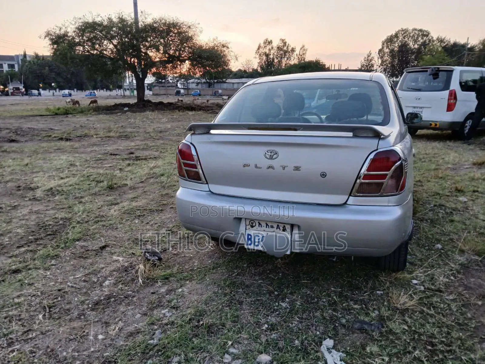Toyota Platz 2001 Off white