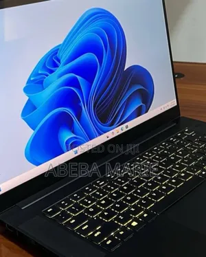 Photo - New Laptop Razer Blade 16GB Intel Core I7 SSD 512GB