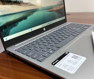 New Laptop HP 16GB Intel Core Ultra 7 SSD 512GB