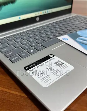 New Laptop HP 16GB Intel Core Ultra 7 SSD 512GB