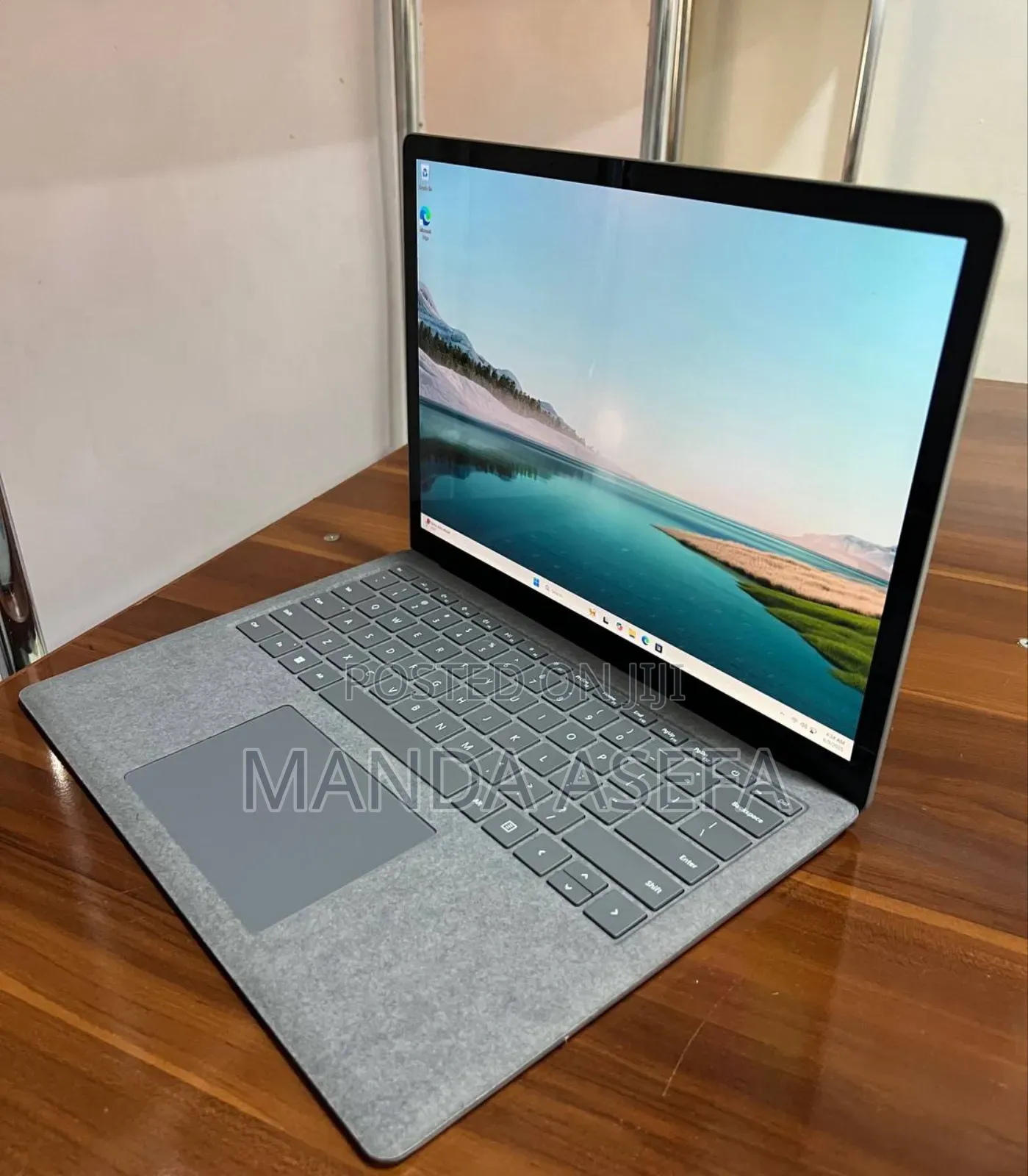 New Laptop Microsoft Surface Laptop 4 16GB Intel Core I7 SSD 512GB