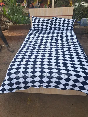 Photo - Bed Comfort Red Colour