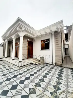 5bdrm Villa in Bole for sale