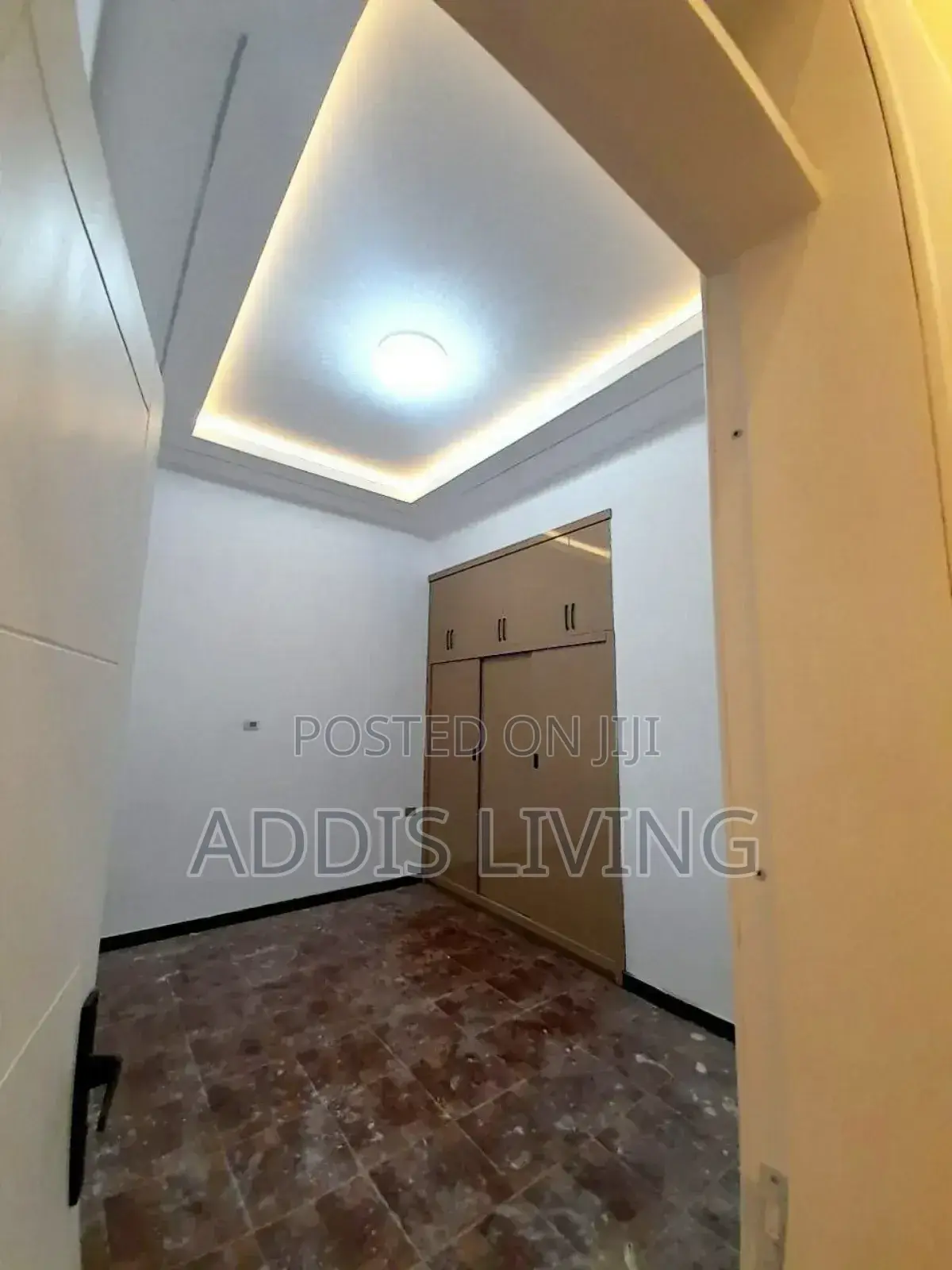 5bdrm Villa in Bole for sale