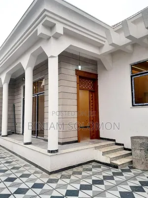 5bdrm Villa in Bole for sale