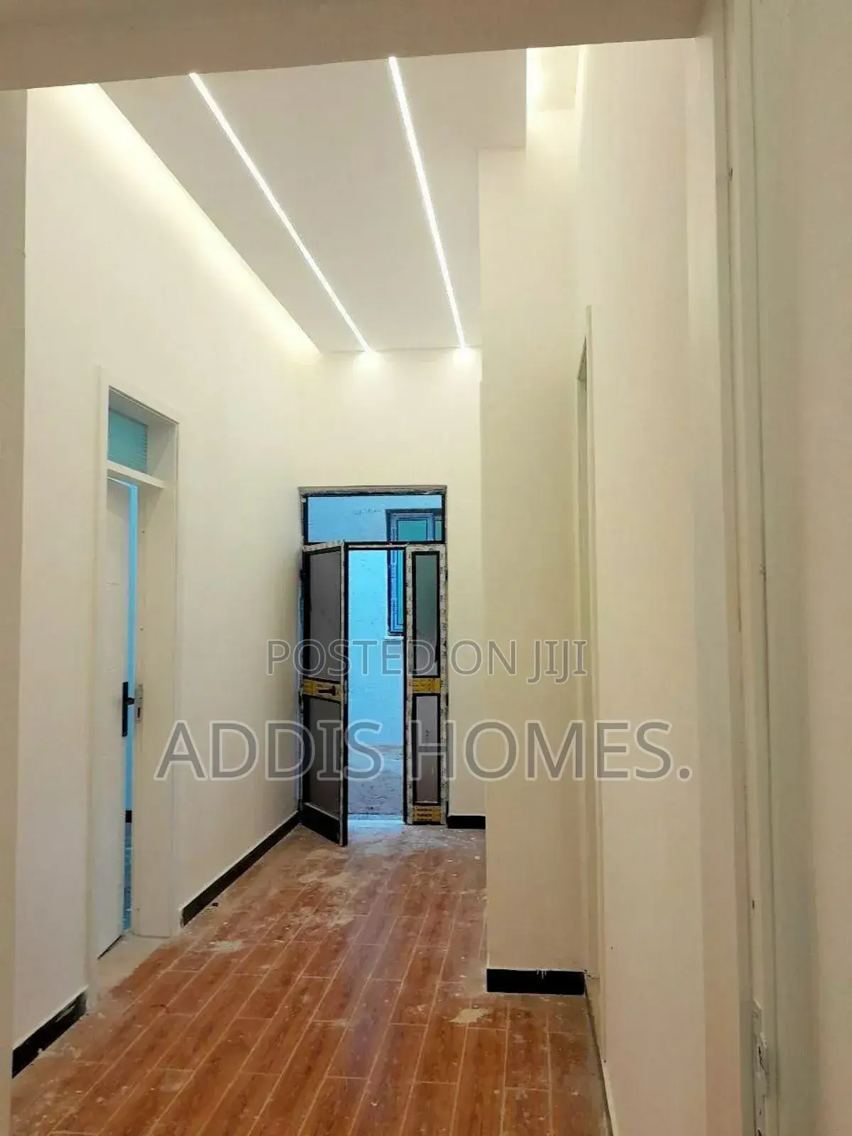 5bdrm Villa in Bole for sale