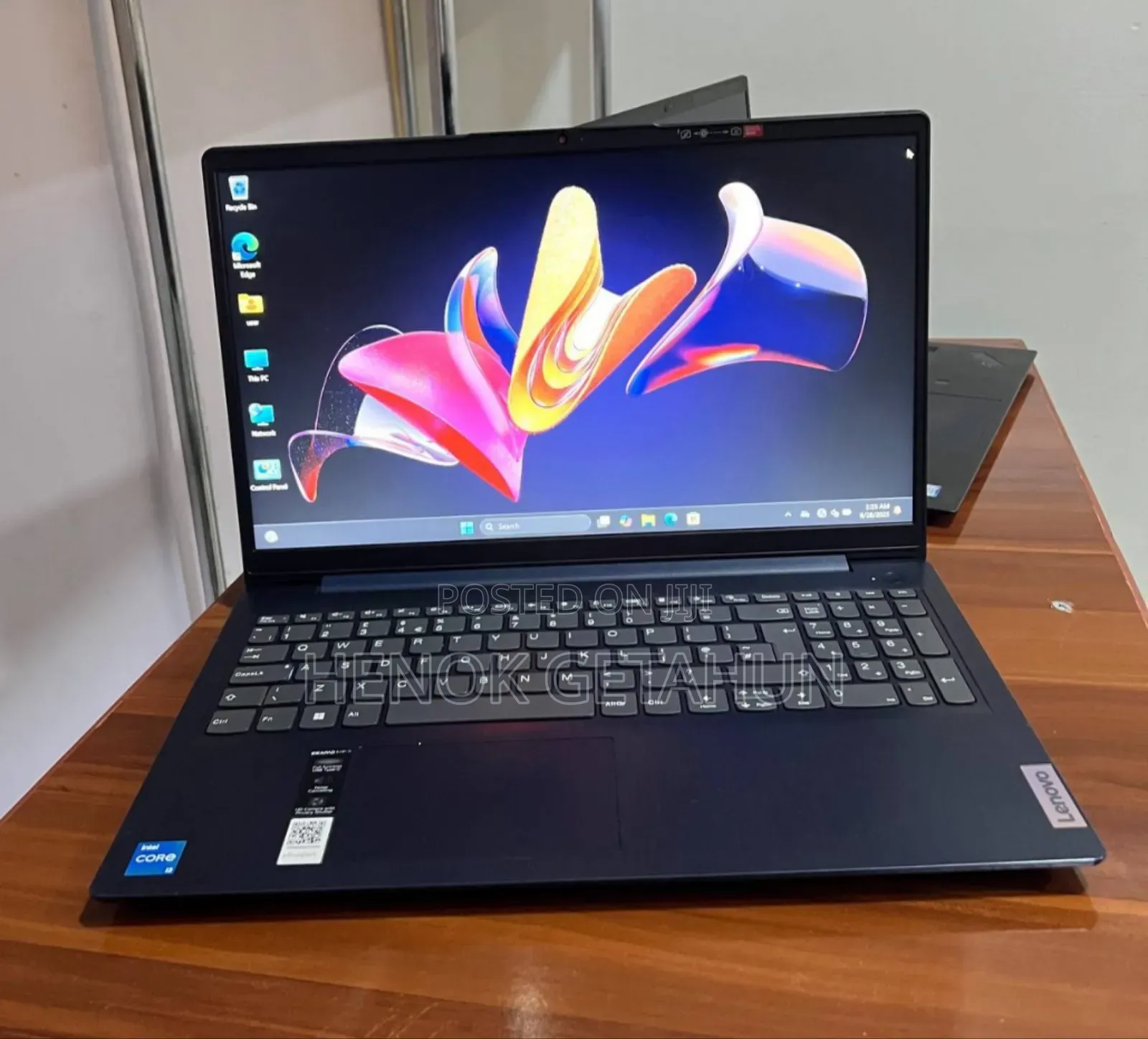 New Laptop Lenovo Ideapad 3 8GB Intel Core I3 SSD 256GB