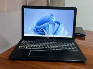 New Laptop HP Pavilion Power 15 8GB Intel Core I7 SSD 256GB