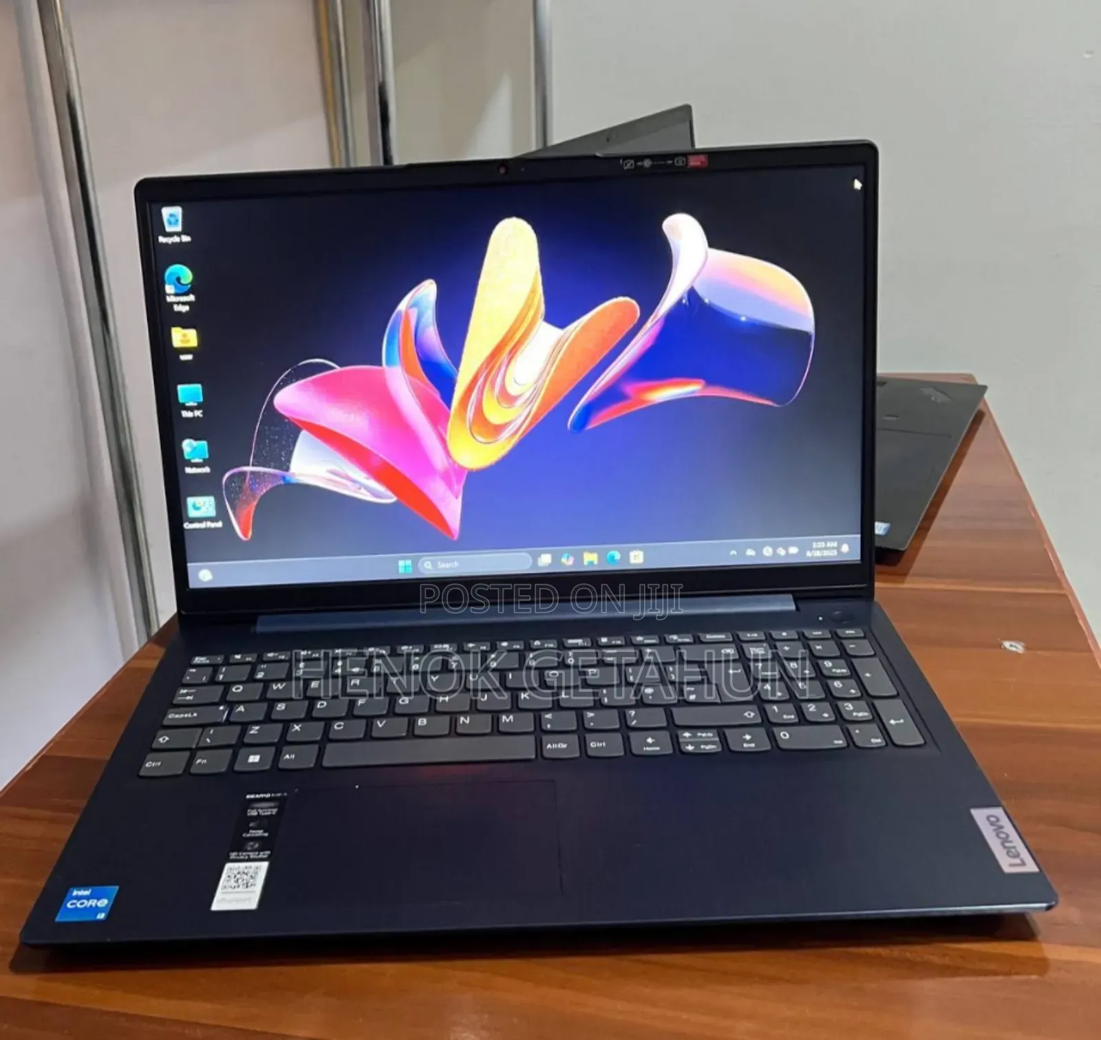 New Laptop Lenovo Ideapad 3 8GB Intel Core I3 SSD 256GB