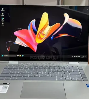 New Laptop HP Envy X360 8GB Intel Core I5 SSD 512GB