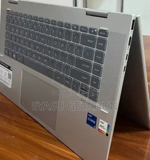 New Laptop HP Envy X360 8GB Intel Core I5 SSD 512GB