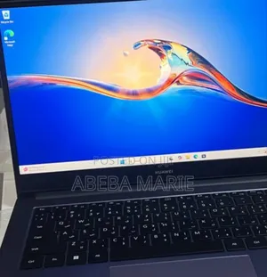 New Laptop Huawei MateBook X Pro 8GB Intel Core I5 SSHD (Hybrid) 512GB