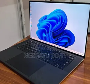 Photo - New Laptop Dell XPS 15 32GB Intel Core I7 SSD 512GB