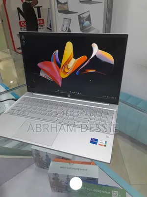 Photo - New Laptop HP Pavilion 15 32GB Intel Core I7 SSD 1T