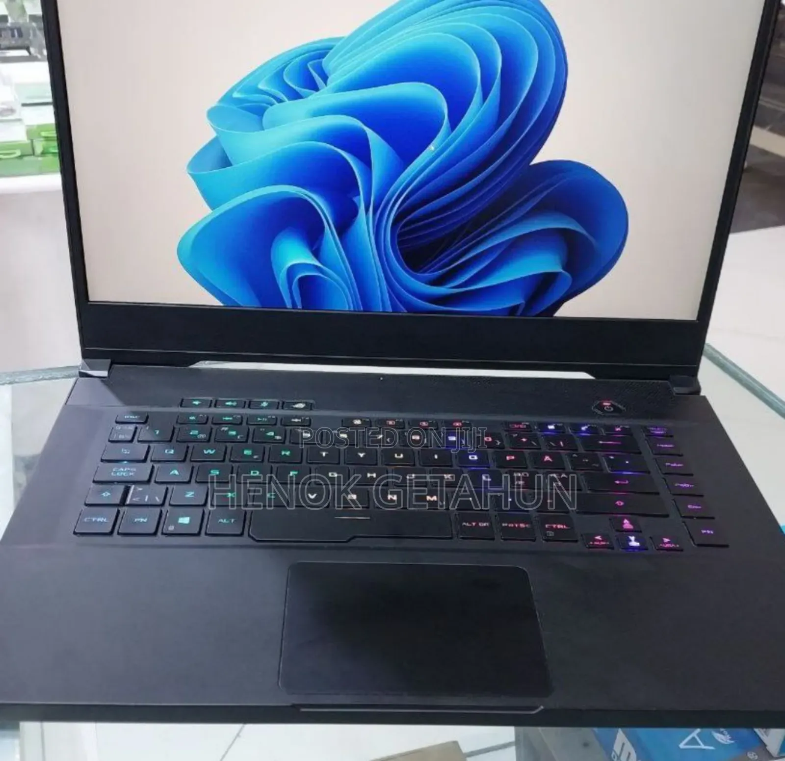 New Laptop Asus ROG Zephyrus G15 32GB Intel Core I7 SSD 1T