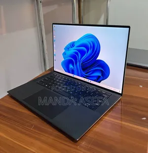 New Laptop Dell XPS 15 16GB Intel Core I7 SSD 512GB