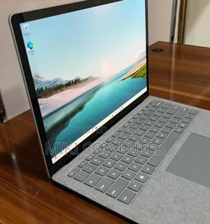 New Laptop Microsoft Surface 16GB Intel Core I7 SSD 512GB