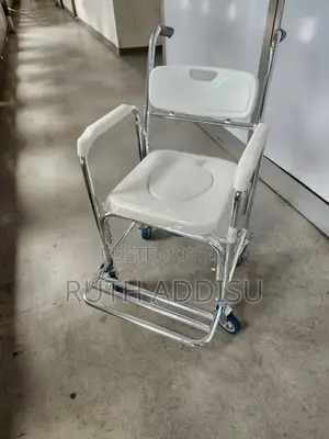 Photo - Wheelchair輕微commode Wheelchair暄了toilet Wheelchair㠭我wheelchair Commode