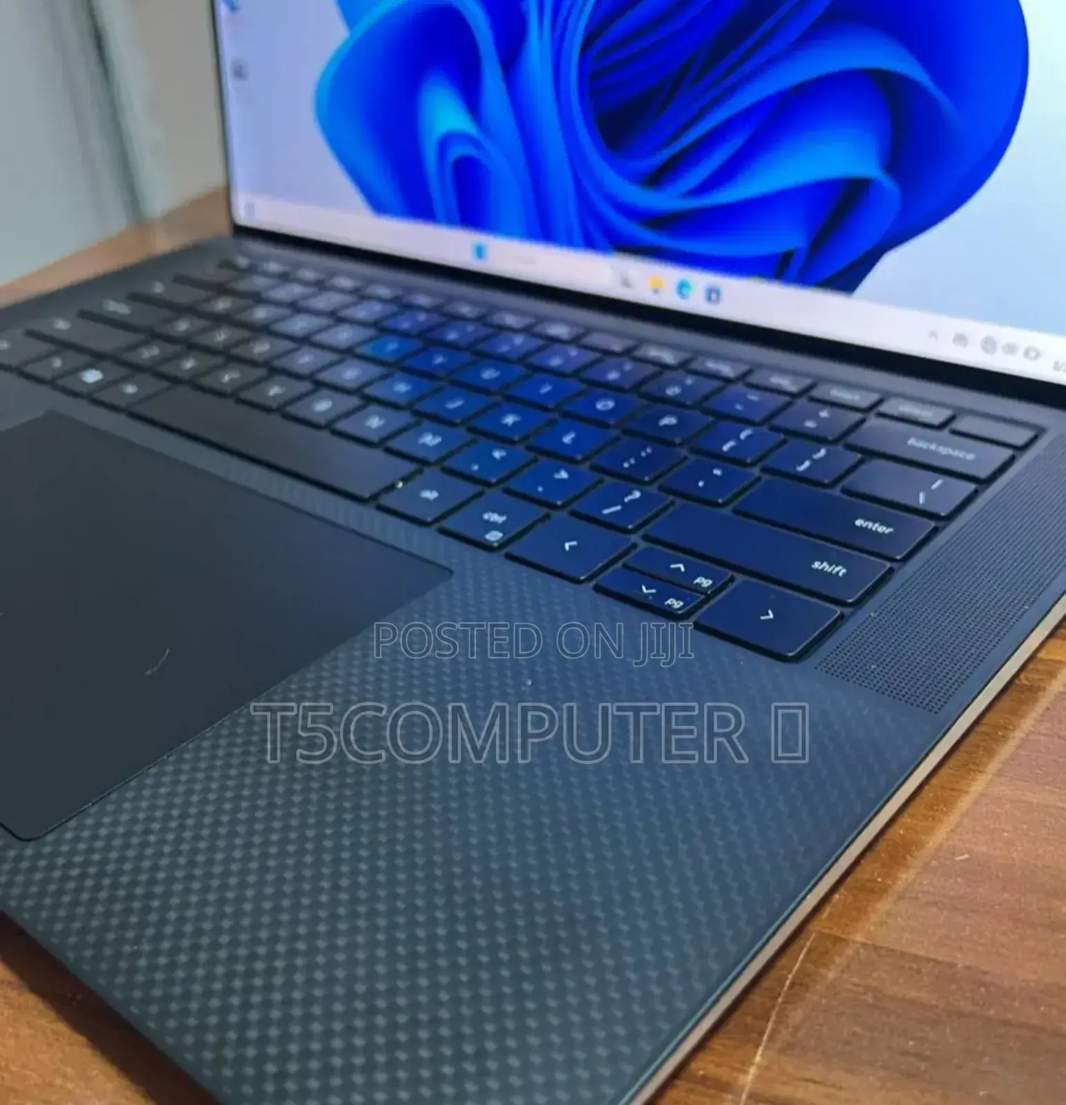 New Laptop Dell XPS 15 32GB Intel Core I7 SSD 512GB