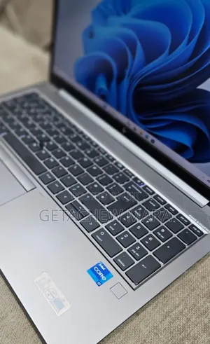 New Laptop HP ZBook 14 32GB Intel Core I7 SSD 1T