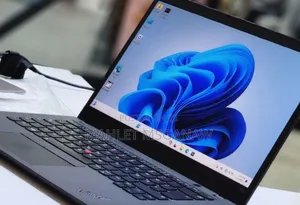 Photo - New Laptop Lenovo ThinkPad T14 16GB Intel Core I7 SSD 512GB