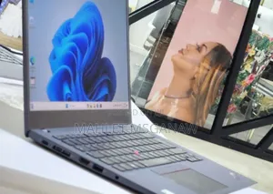 New Laptop Lenovo ThinkPad T14 16GB Intel Core I7 SSD 512GB