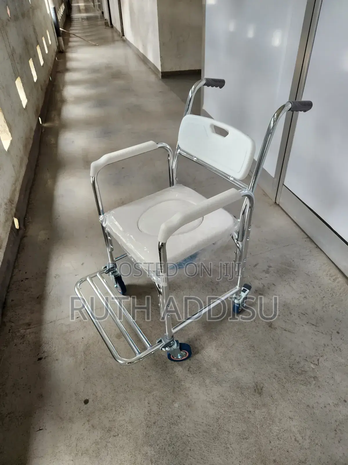 Wheelchair博士wheelchair功力toilet Wheelchair映像commode Wheelchair胺你poty