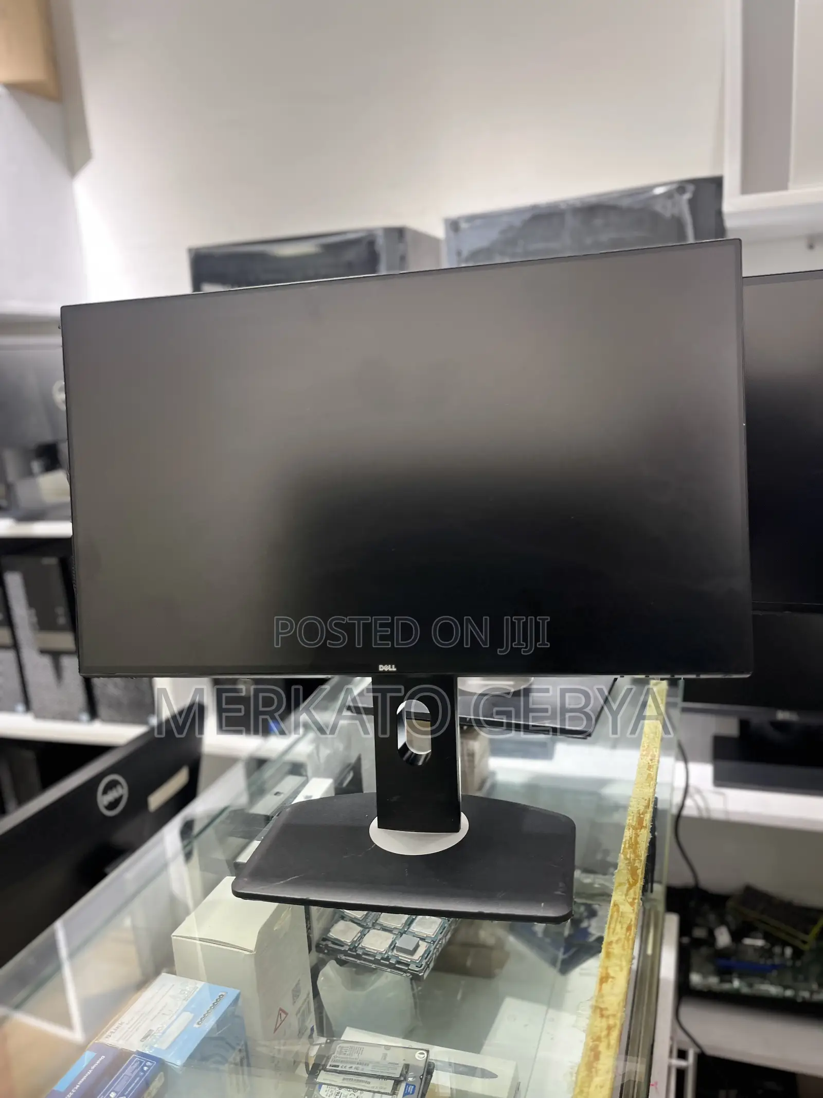 Dell 24 Inch FHD Resolution