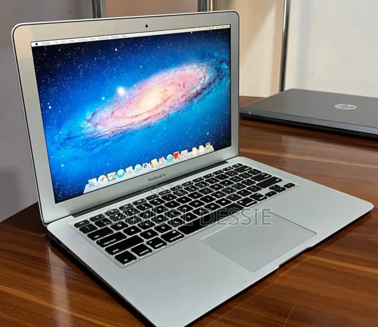 New Laptop Apple MacBook Air 2015 8GB Intel Core I5 SSD 256GB