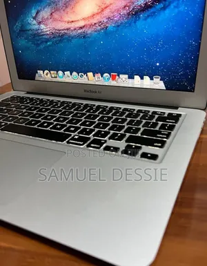 New Laptop Apple MacBook Air 2015 8GB Intel Core I5 SSD 256GB