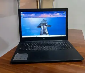 Photo - Laptop Dell Inspiron 15 8GB Intel Core I5 SSD 1T