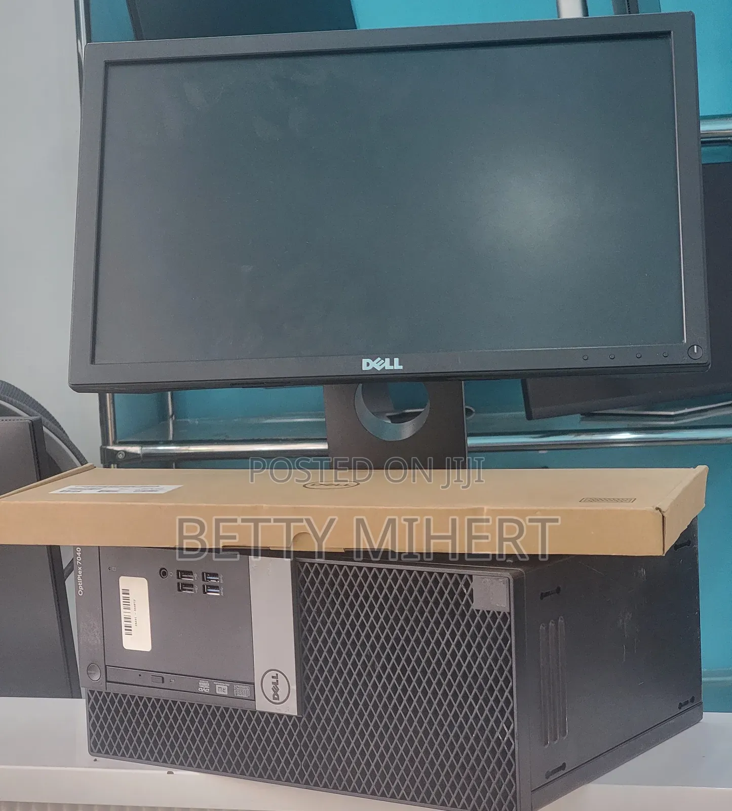 New Desktop Computer Dell OptiPlex 7040 8GB Intel Core I5 HDD 1T