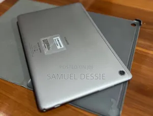 Photo - New Laptop Huawei Matebook D 15 3GB SSD 32GB