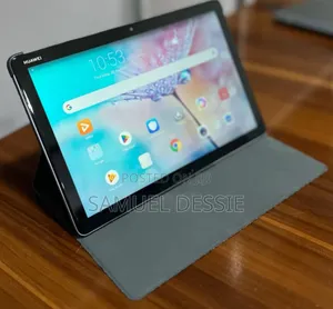 New Laptop Huawei Matebook D 15 3GB SSD 32GB