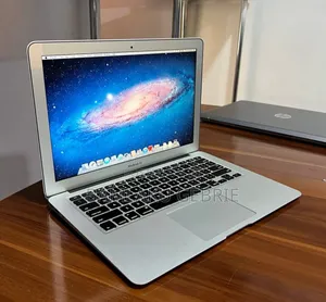 New Laptop Apple MacBook Air 2015 8GB Intel Core I5 SSD 256GB