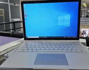 New Laptop Microsoft Surface 16GB Intel Core I7 SSD 256GB